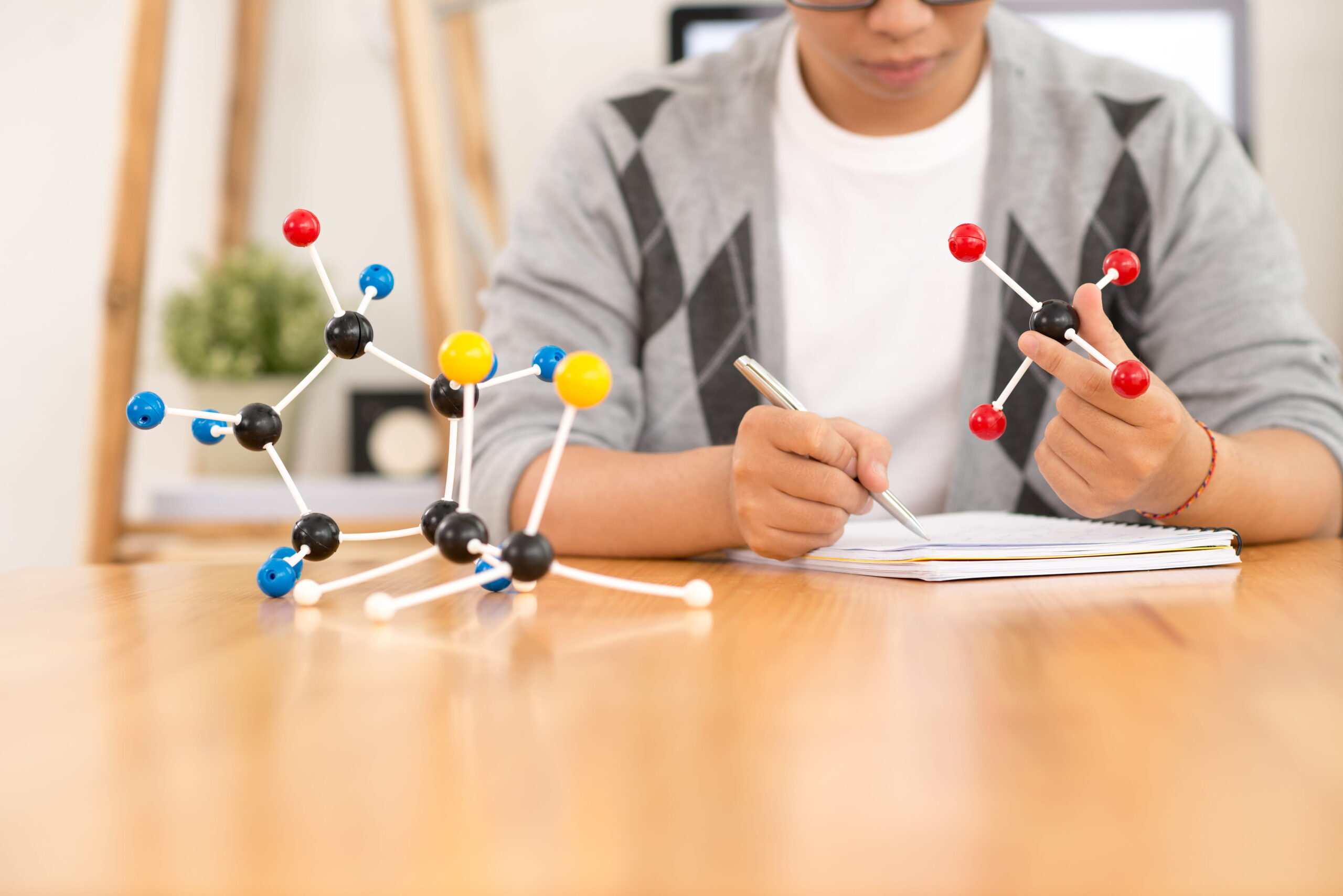 Organic Chemistry Tutor Online: Ace Your Exams Fast!